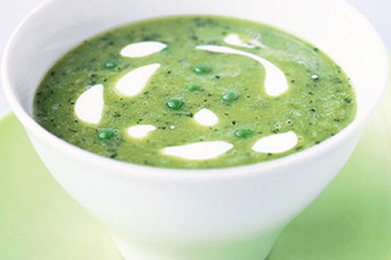 Easy pea & mint soup