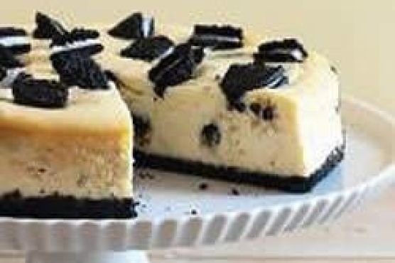 Easy PHILLY OREO Cheesecake