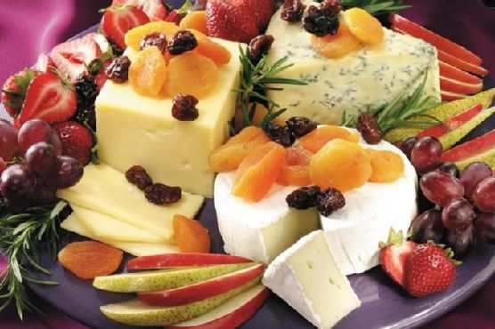 Elegant Cheese and Fruit Platter