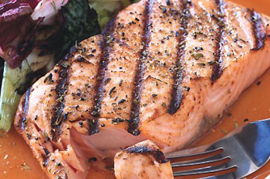 Fennel- and Coriander-Spiced Salmon Fillets