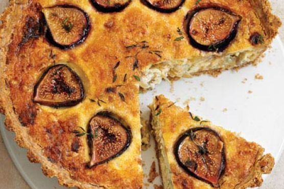 Fig & blue cheese tart