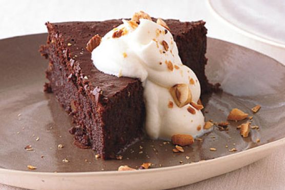 Flourless Chocolate-Hazelnut Cake