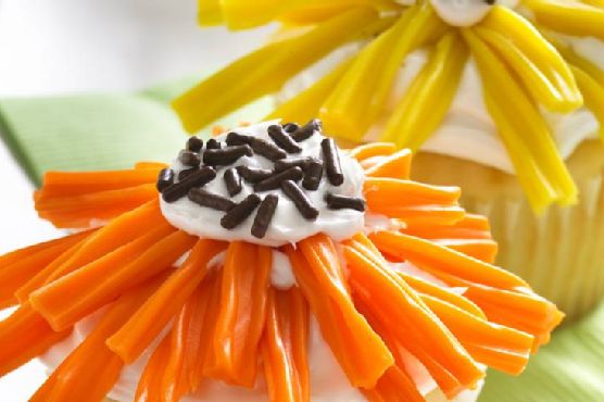 Flower-Power Cupcakes