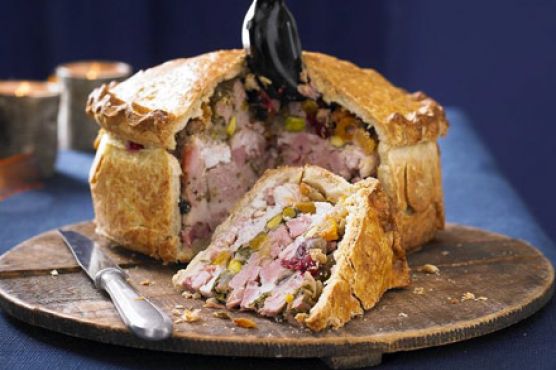 Four & twenty chicken & ham pie