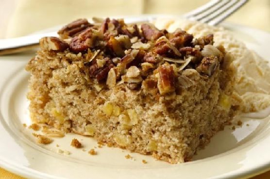 Fresh Apple Streusel Pecan Cake