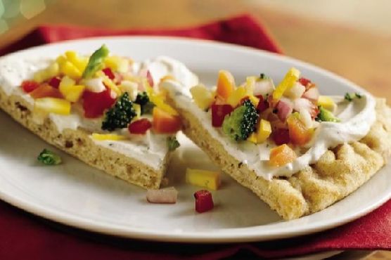 Fresh Vegetable Appetizer Pizzas