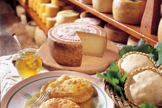 Fried Sweet Cheese Ravioli with Honey