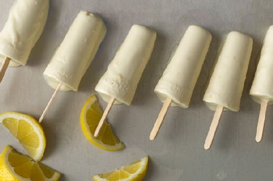 Frozen Lemon Pie Pops
