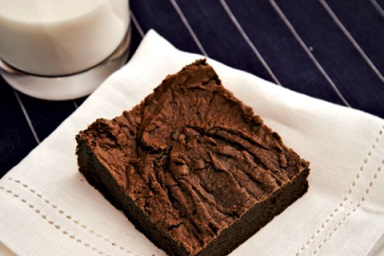 Fudgy Brownie Cake