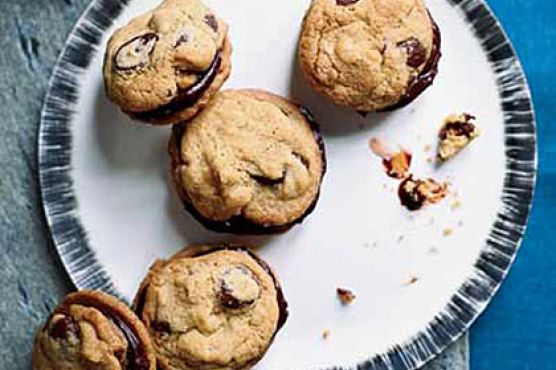 Ganache-Stuffed Chocolate-Chip Cookies