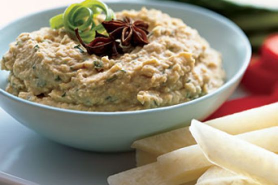 Ginger-Garlic Hummus