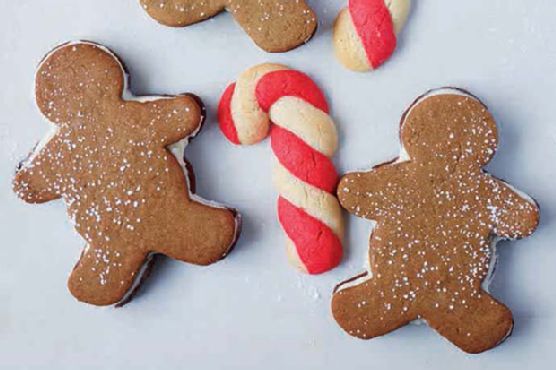 Gingerbread Cookie Sandwiches
