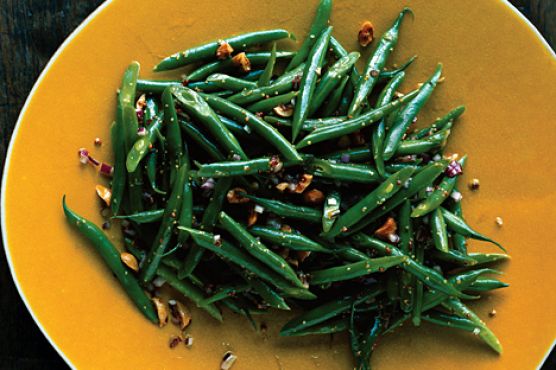 Green Bean and Hazelnut Salad