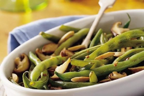 Green Beans with Shiitake Mushrooms
