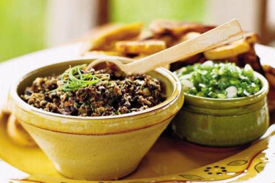Grilled Crostini With Olive Tapenade