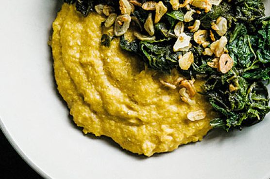 Grits with Creamed Cashews