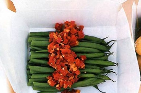 Haricots Verts with Hot Pepper Relish