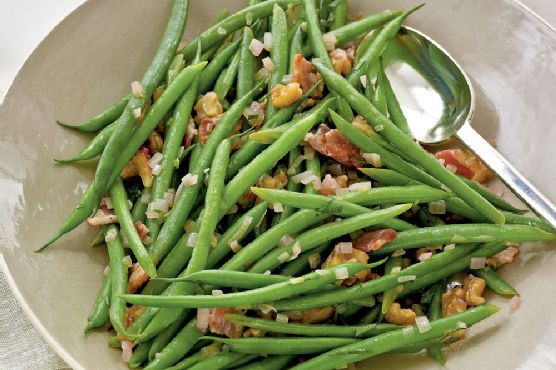 Haricots Verts with Warm Bacon Vinaigrette