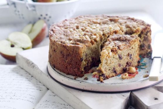 Hazelnut fruitcake