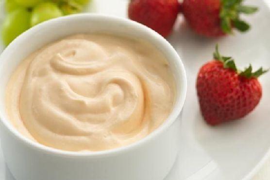 Healthified Fluffy Orange Fruit Dip