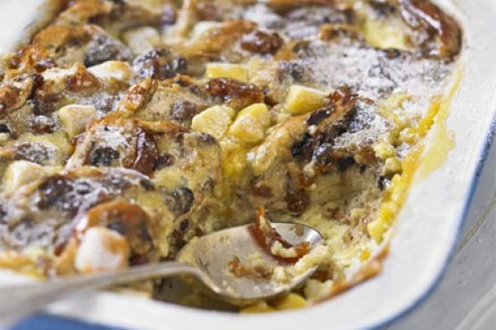 Hot cross bun & butter pudding