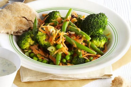 Indian bean, broccoli & carrot salad