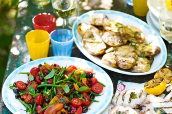 Italian bean & olive salad