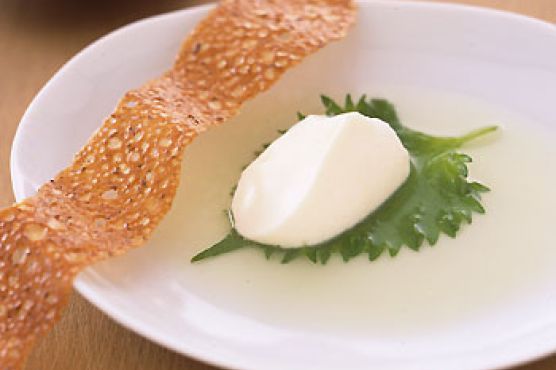 Kaffir Lime Mousse with Honeydew Water