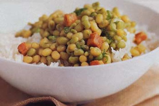 Lady Peas with Salt Pork and Rice