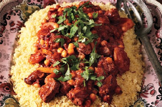 Lamb Tagine with Chickpeas and Apricots