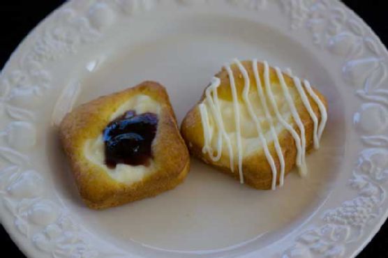Lemon Cheesecake Squares