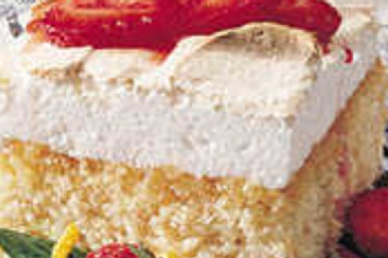 Lemon Meringue Cake with Strawberries
