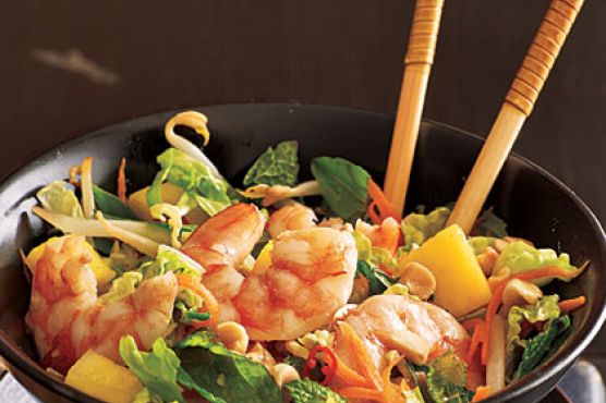Lime Shrimp Salad with Bean Sprouts and Thai Basil