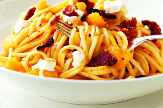 Linguine with Squash, Bacon, and Goat Cheese