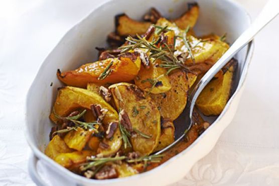 Maple-roasted squash with pecans