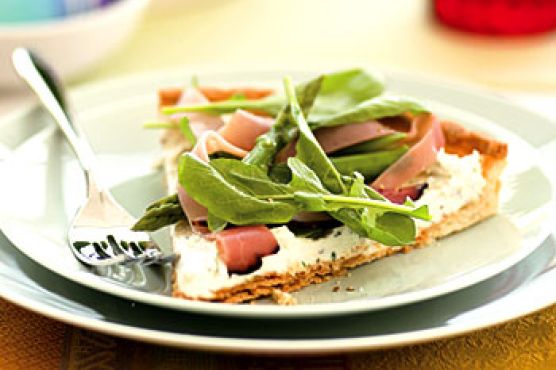 Mascarpone, Ham, and Asparagus Tart