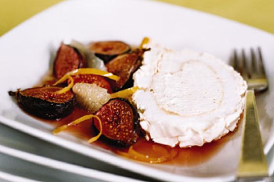 Meringue Roulade with Anise Cream