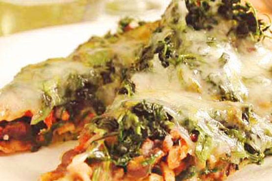 Mexican Black Bean and Spinach Pizza