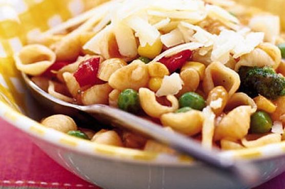 Minestrone pasta pot