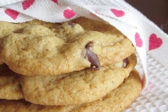 Multi-Grain Vegan and Gluten-Free Chocolate Chip Cookies