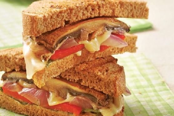 Mushroom-Pepper Whole Wheat Sandwiches