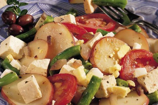 Niçoise Tofu Skillet Supper