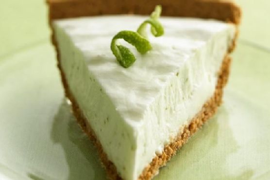 No-Bake Key Lime Yogurt Pie