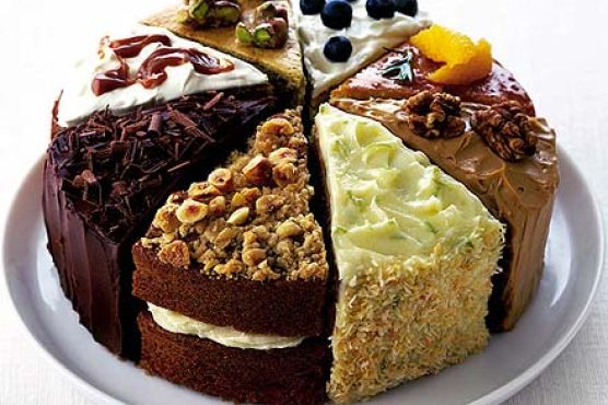 Nutty apple streusel cake
