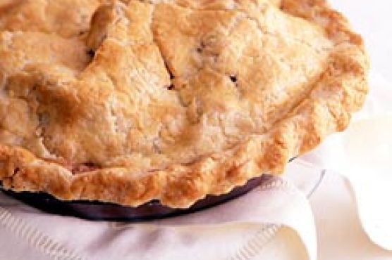 Old-Fashioned All-American Apple Pie