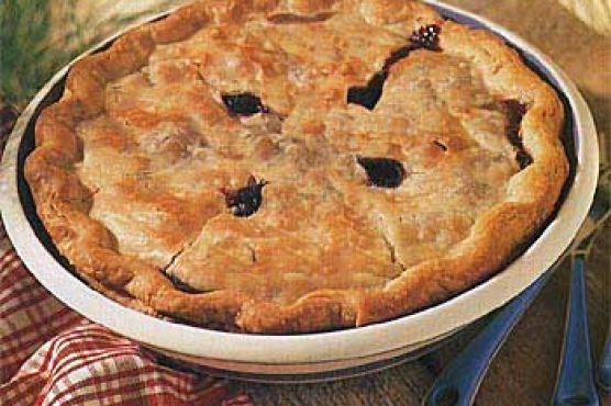 Old-Fashioned Blueberry-Maple Pie