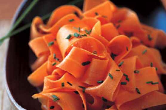 Orange-Glazed Carrot Ribbons
