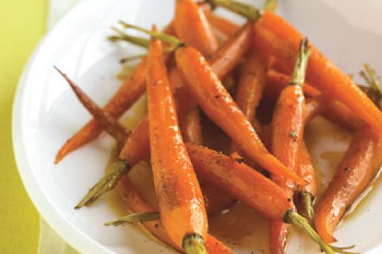 Orange-Roasted Baby Carrots with Honey