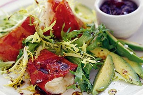 Pan-fried mozzarella parcels