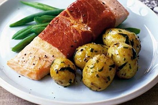 Pancetta-wrapped salmon